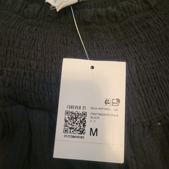 Smocked Wide-Leg Palazzo Pants - Picture 4 of 8